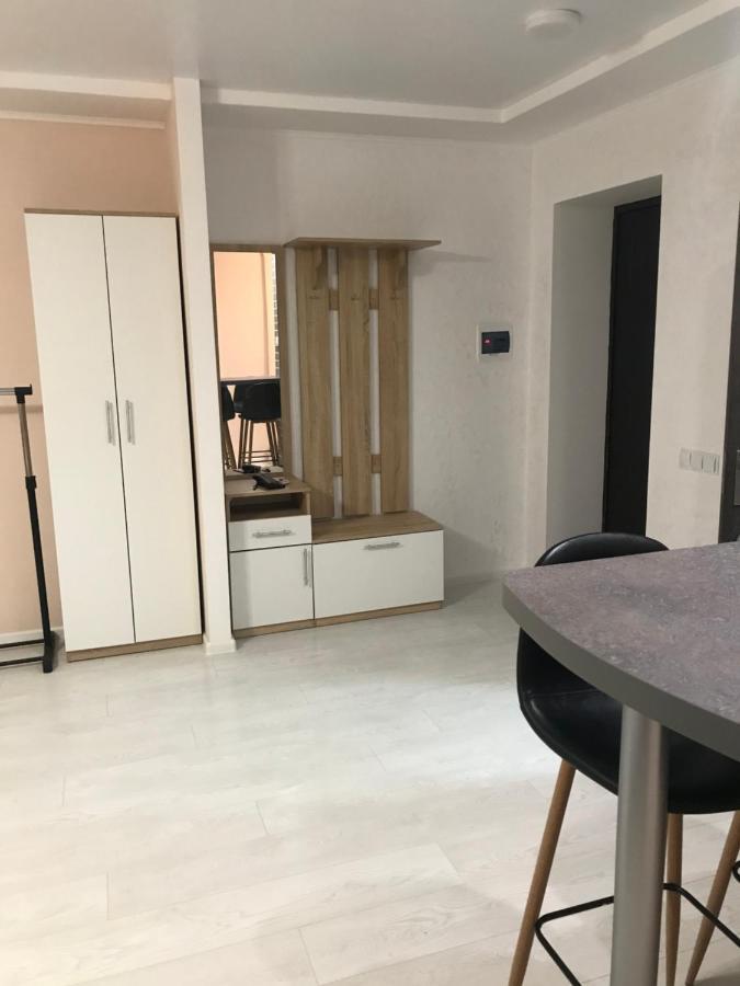 Апартаменти Studio Loft style Чернихив Екстериор снимка
