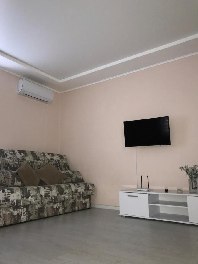 Апартаменти Studio Loft style Чернихив Екстериор снимка