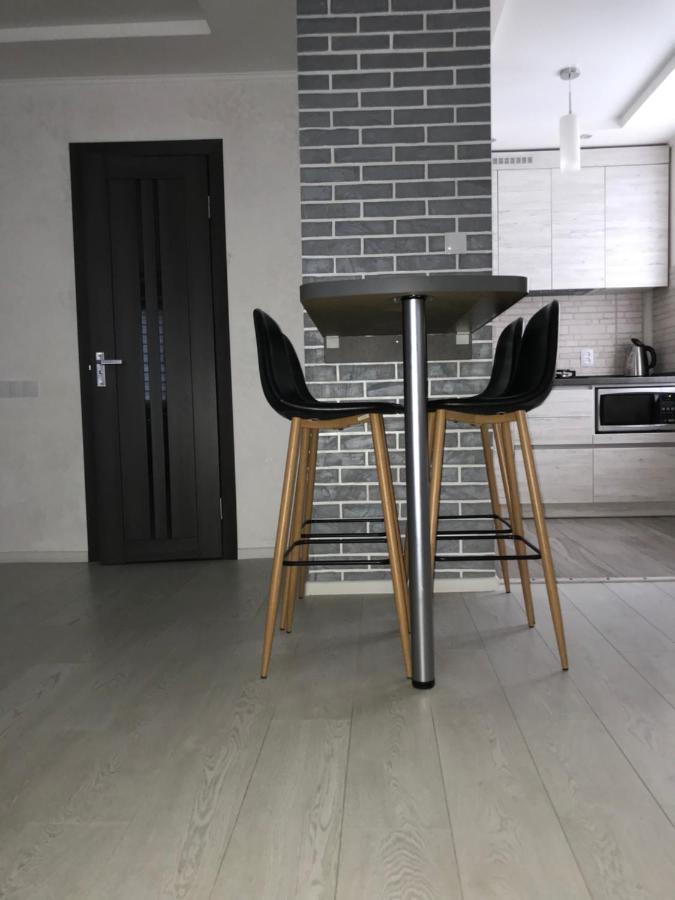 Апартаменти Studio Loft style Чернихив Екстериор снимка